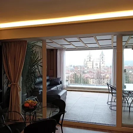 Atico Pleno Centro Parking * León